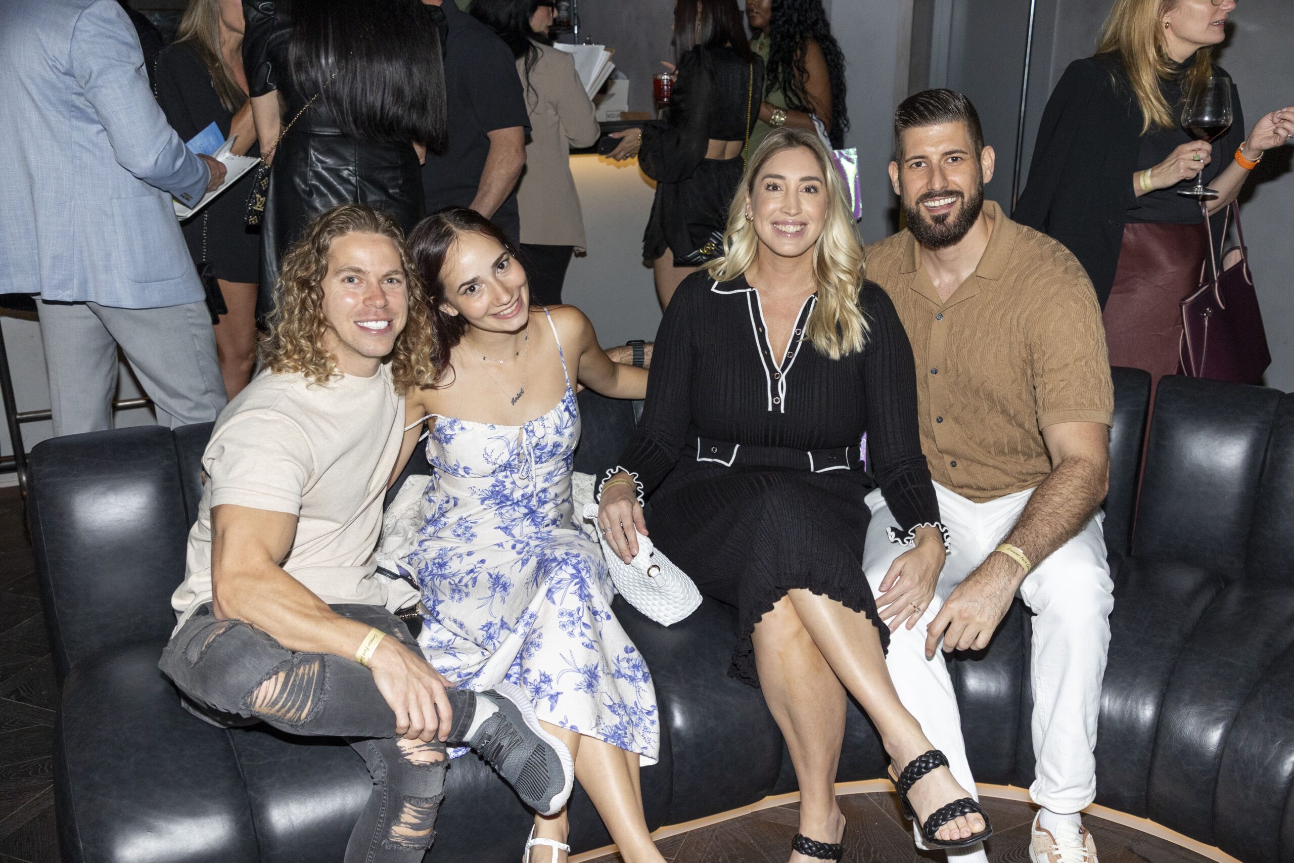 Las Olas Launch Party-7987-min